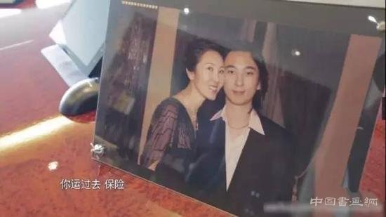 王健林办公室内景曝光:亚洲首富收藏品惊人
