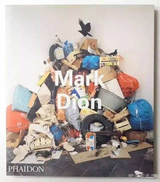 淘出来的作品？烟斗灰混合着威士忌底子的装置作品