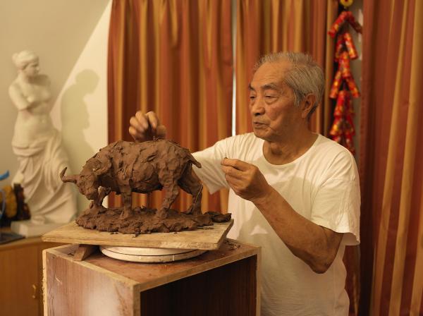 新中国美术70年|汪观清《庆祝上海解放》